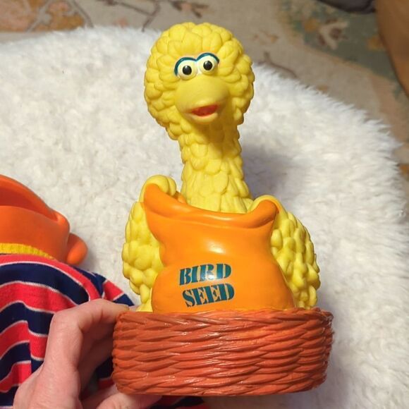 1970s Sesame Street Big Bird Seed in Nest 10 inches, Ernie Puppet - Picture 9 of 12